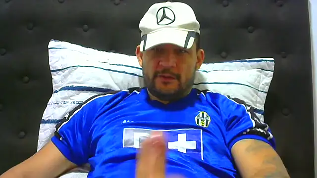 Snapshot of altenori112 chatting on November 2025 02:29:01 PM altenori112 online show from November 2025 02:29:01 PM