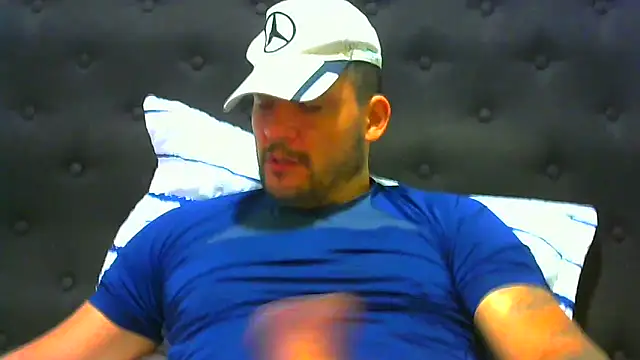 Snapshot of altenori112 chatting on November 2025 02:39:02 PM altenori112 online show from November 2025 02:39:02 PM