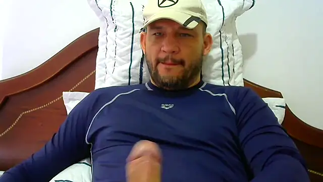 Snapshot of altenori112 chatting on December 2025 12:43:01 PM altenori112 online show from December 2025 12:43:01 PM