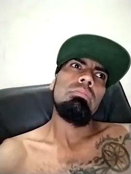 Chacal Armyy online show from November 2025 01:14:02 AM