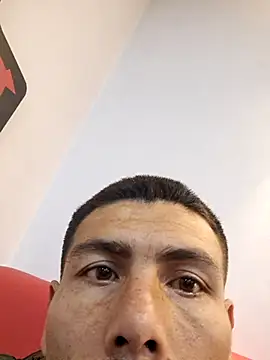 Snapshot of dannnyhot24 chatting on October 2025 03:47:01 AM dannnyhot24 online show from October 2025 03:47:01 AM