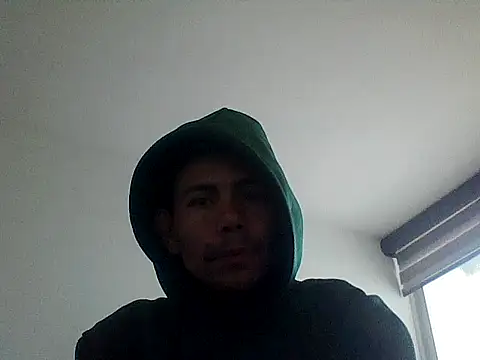 Snapshot of dannnyhot24 chatting on March 2026 01:25:01 PM dannnyhot24 online show from March 2026 01:25:01 PM