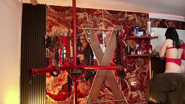 boy n girl online show from March 2025 10:26:01 AM