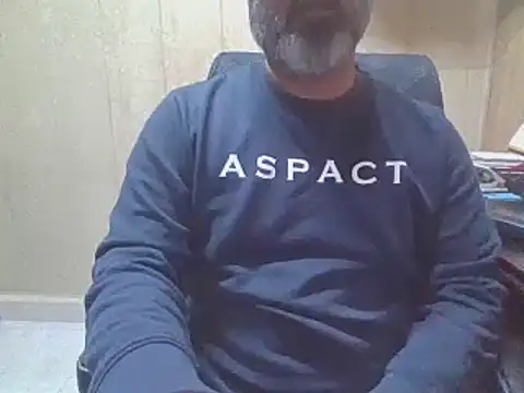 hairymaster95 online show from December 2025 06:19:02 AM