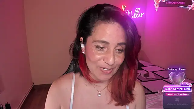 stefany miller77 online show from February 2025 03:31:02 PM