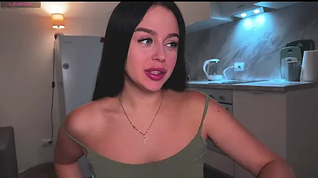 Megan Nilson online show from December 2024 11:16:02 PM