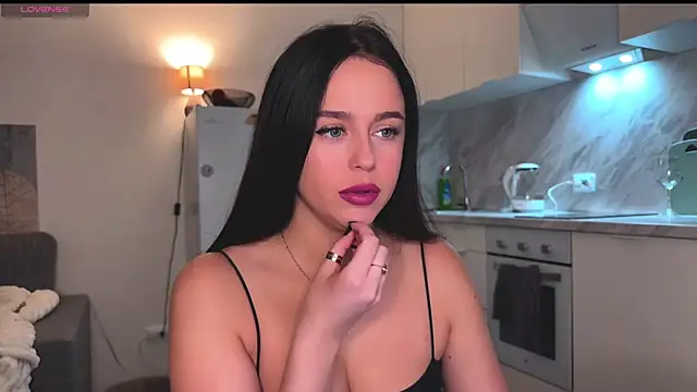 Megan Nilson online show from January 2025 06:35:01 PM