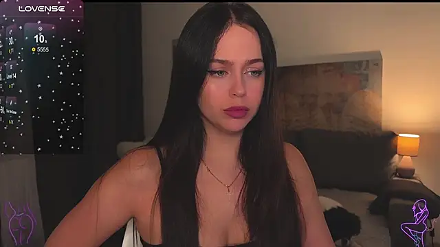 Megan Nilson online show from February 2025 03:50:01 PM