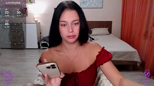 Megan Nilson online show from October 2025 11:26:02 PM