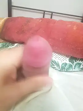 Snapshot of Ummfuss1 chatting on April 2026 02:02:02 PM Ummfuss1 online show from April 2026 02:02:02 PM