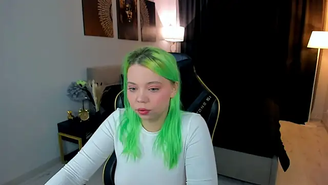 EnergyBunny 1 online show from October 2025 07:36:02 PM