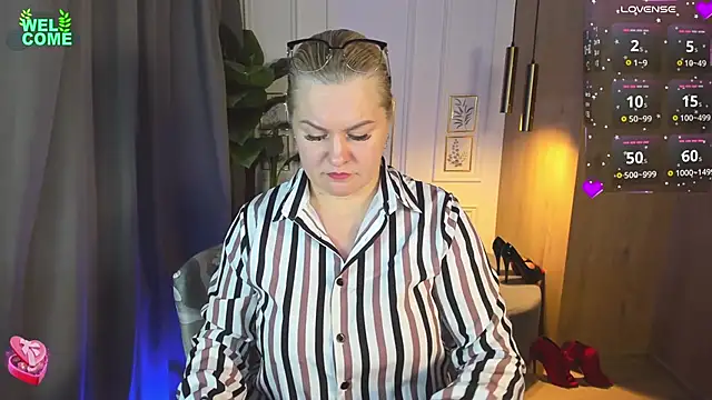 YolandaKiss online show from March 2025 08:29:02 PM