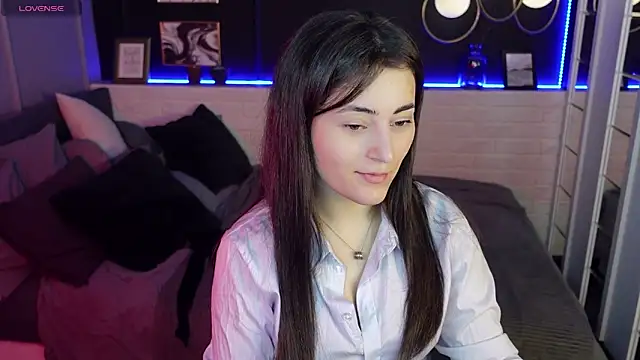 KylieMellow online show from February 2025 05:48:02 AM