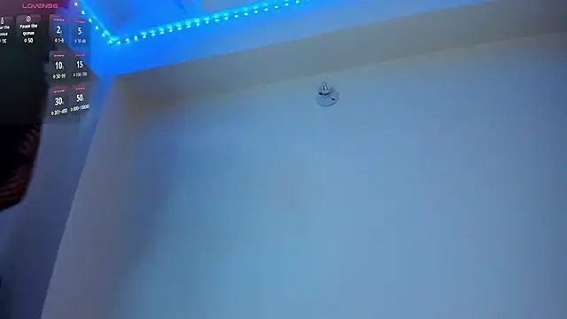 divinesalome online show from March 2025 08:38:02 PM