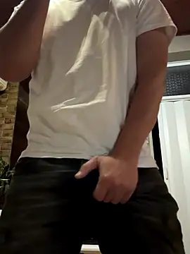 KriszianZaz online show from November 2025 09:14:01 PM