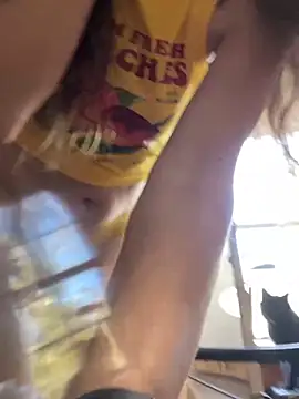 KittyWhispers online show from January 2025 04:32:02 PM