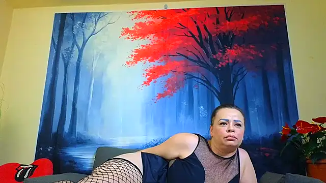 Snapshot of ElizabethEven chatting on March 2025 11:49:02 PM ElizabethEven online show from March 2025 11:49:02 PM