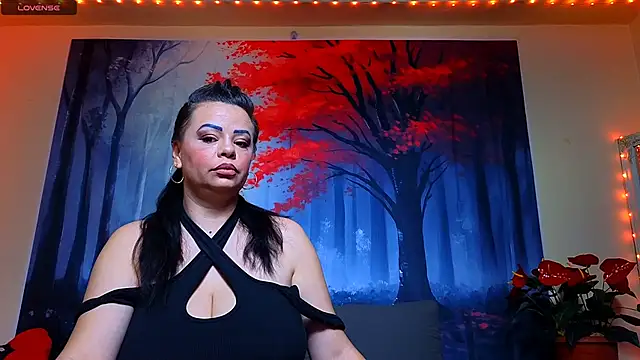 Snapshot of ElizabethEven chatting on March 2025 09:27:01 PM ElizabethEven online show from March 2025 09:27:01 PM