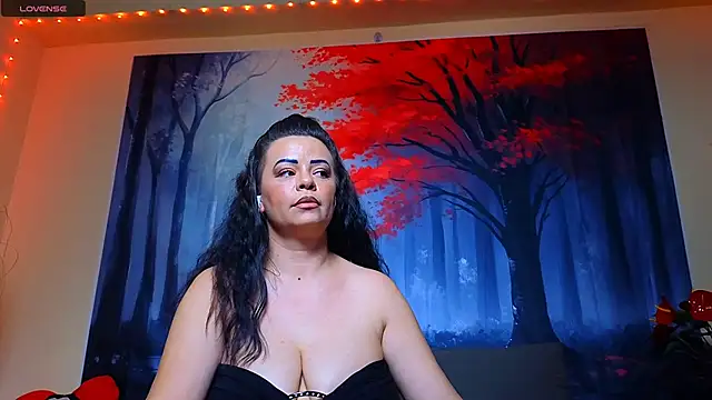 Snapshot of ElizabethEven chatting on March 2025 03:44:02 AM ElizabethEven online show from March 2025 03:44:02 AM