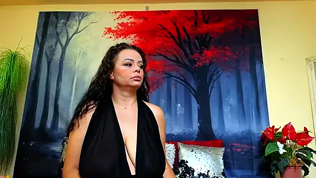 Snapshot of ElizabethEven chatting on September 2025 04:41:02 PM ElizabethEven online show from September 2025 04:41:02 PM