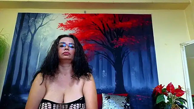 Snapshot of ElizabethEven chatting on September 2025 08:23:02 PM ElizabethEven online show from September 2025 08:23:02 PM