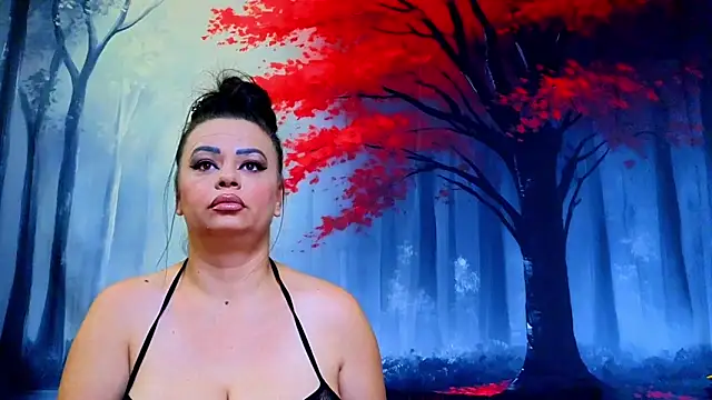 Snapshot of ElizabethEven chatting on October 2025 09:37:01 PM ElizabethEven online show from October 2025 09:37:01 PM