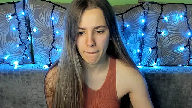 MaggieCake online show from December 2024 05:39:02 AM