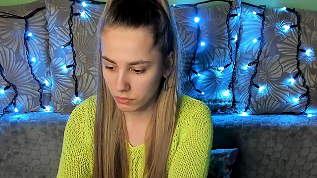 MaggieCake online show from January 2025 01:50:01 AM