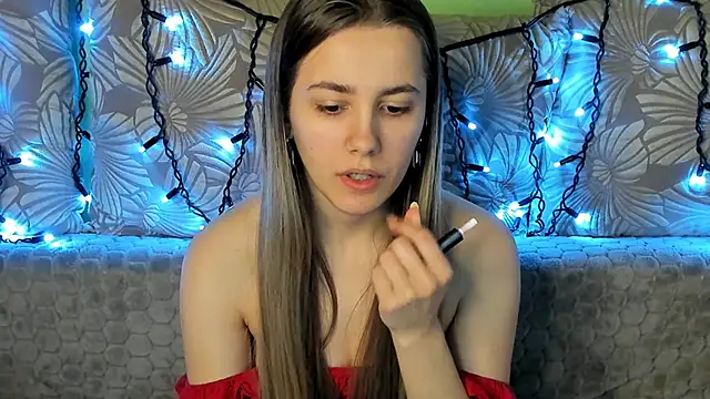 MaggieCake online show from February 2025 08:49:01 AM