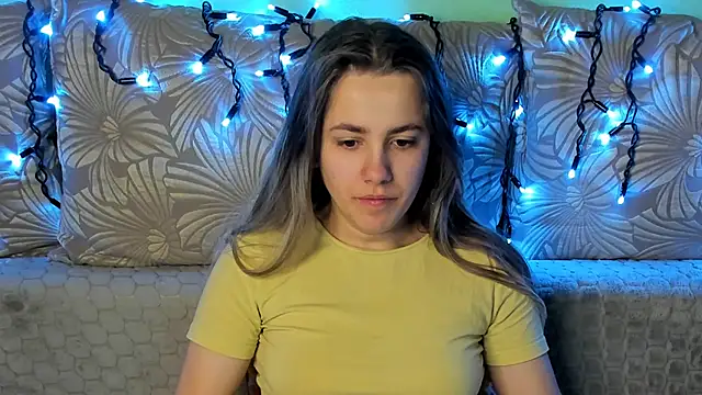 MaggieCake online show from February 2026 02:40:02 AM