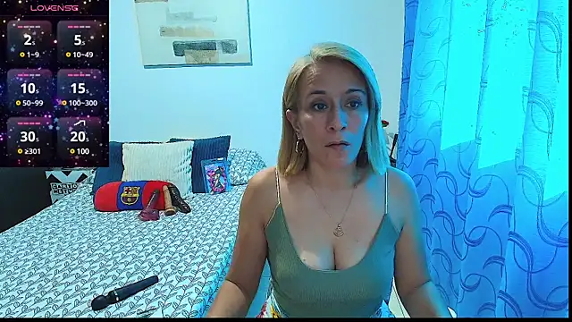 Naty Stone online show from March 2025 09:40:02 PM