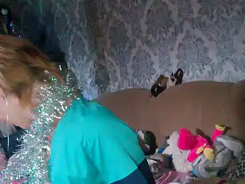 WildMissNiks online show from December 2024 10:01:02 AM