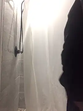 69RIPsta69 online show from January 2025 04:27:01 AM