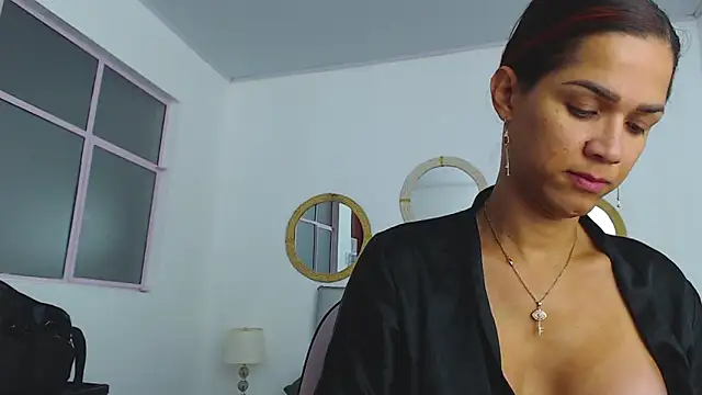 PINK  LOLA1 online show from February 2025 01:34:02 AM