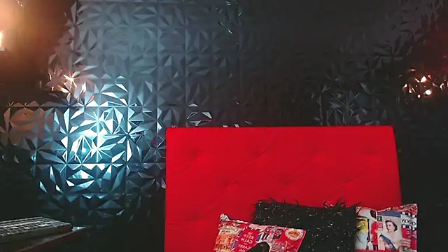 PINK  LOLA1 online show from March 2025 06:39:02 PM