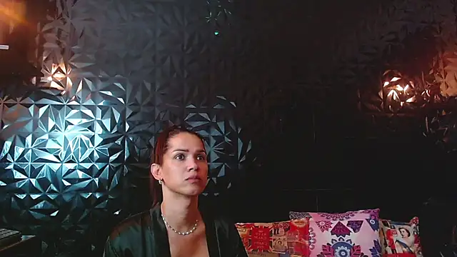 PINK  LOLA1 online show from October 2025 01:28:01 AM