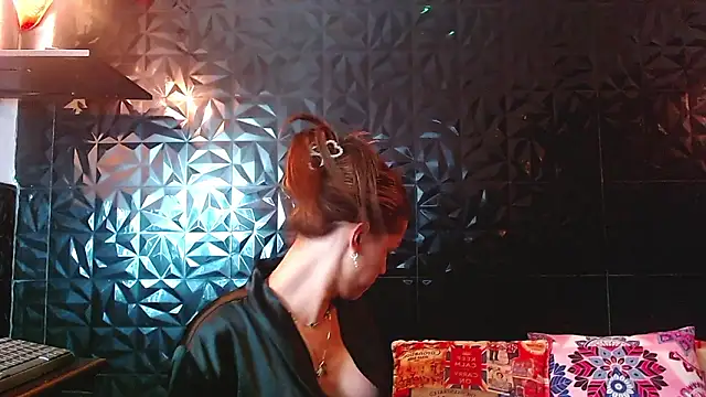 PINK  LOLA1 online show from March 2026 11:56:02 PM