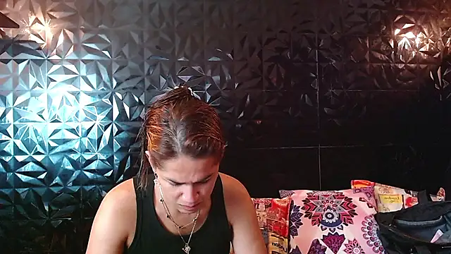 PINK  LOLA1 online show from March 2026 11:31:02 PM