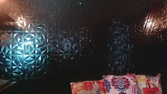 PINK  LOLA1 online show from April 2026 01:05:02 PM