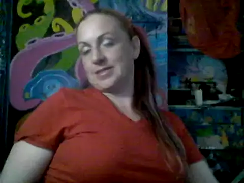Snapshot of DixonCider4202 chatting on December 2024 10:25:02 PM DixonCider4202 online show from December 2024 10:25:02 PM