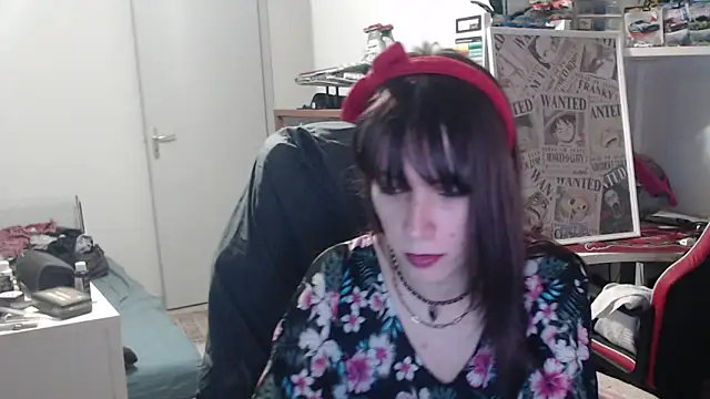 Snapshot of missthon0 chatting on February 2026 03:21:02 PM missthon0 online show from February 2026 03:21:02 PM