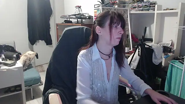 Snapshot of missthon0 chatting on February 2026 01:39:02 PM missthon0 online show from February 2026 01:39:02 PM