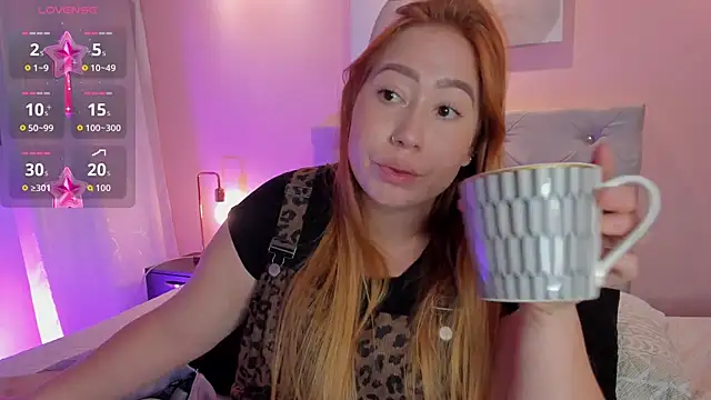 hannamartinn online show from November 2025 01:05:02 AM