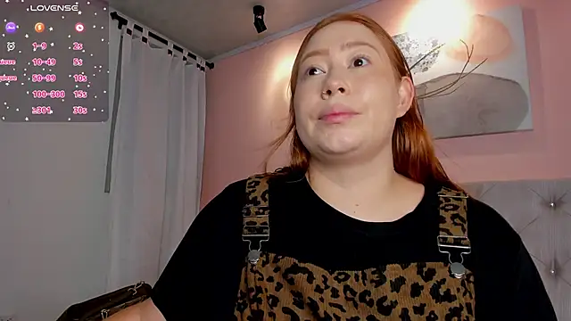 hannamartinn online show from May 2026 03:41:02 PM