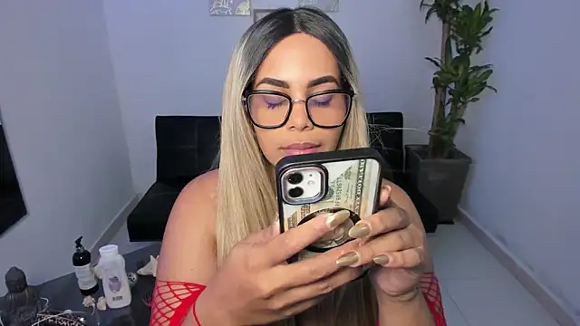 alyssannVhm online show from January 2025 07:55:01 PM