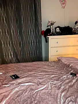 eleonoree online show from December 2024 10:40:01 PM