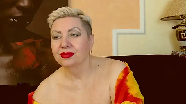 LadyPosh online show from January 2025 09:30:02 PM