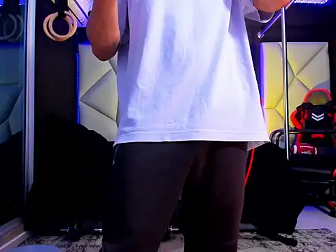 Snapshot of Aydenmiller96 chatting on November 2025 01:34:01 PM Aydenmiller96 online show from November 2025 01:34:01 PM