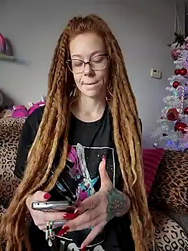 LucidLucy online show from December 2024 04:58:01 PM