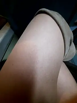 Dirtyfeelin online show from March 2026 06:44:02 PM